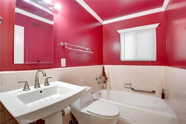 17230 Bonham Ave, Carson, CA 90746