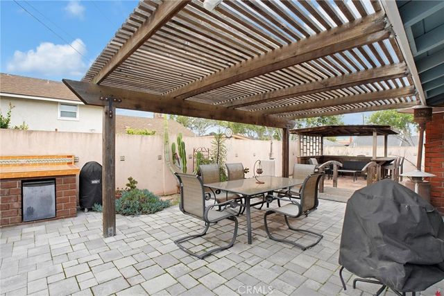 17230 Bonham Ave, Carson, CA 90746