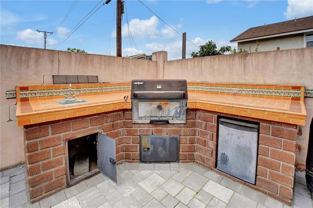 17230 Bonham Ave, Carson, CA 90746