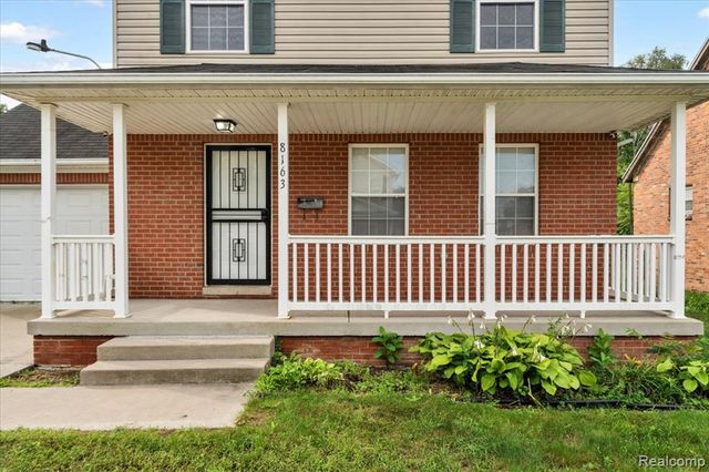 8163 Ellsworth Street, Detroit, MI 48238