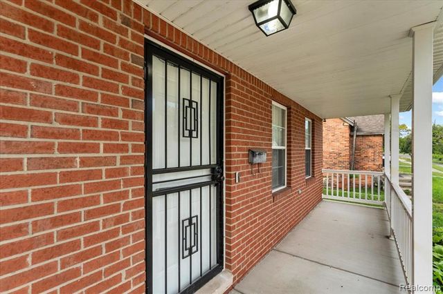 8163 Ellsworth Street, Detroit, MI 48238