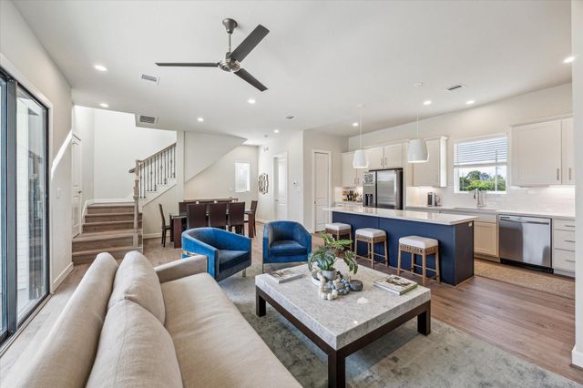 3922 Willowbend Ploint, Houston, TX 77025