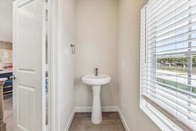 3922 Willowbend Ploint, Houston, TX 77025