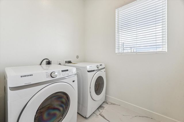 3922 Willowbend Ploint, Houston, TX 77025