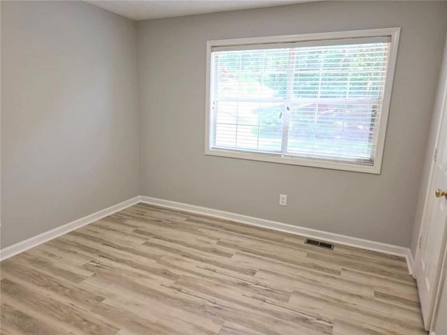 1436 Towne Harbor Lane, Woodstock, GA 30189