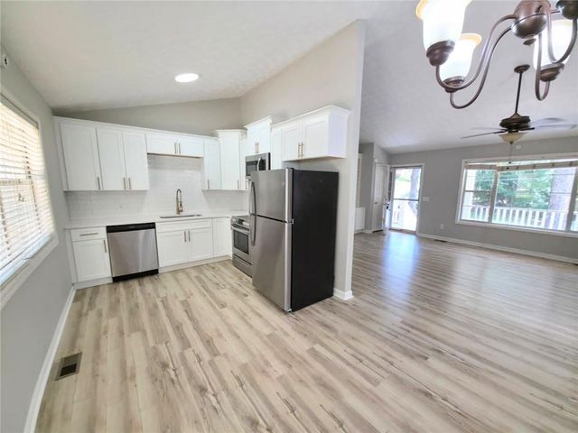 1436 Towne Harbor Lane, Woodstock, GA 30189
