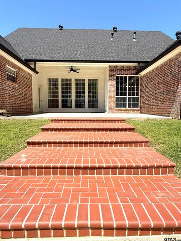 2107 Baylor Drive, Jacksonville, TX 75766