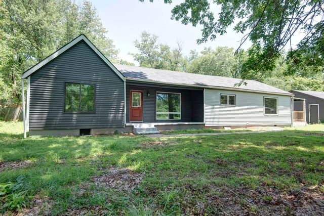 654 S Laurel Avenue, Springfield, MO 65802