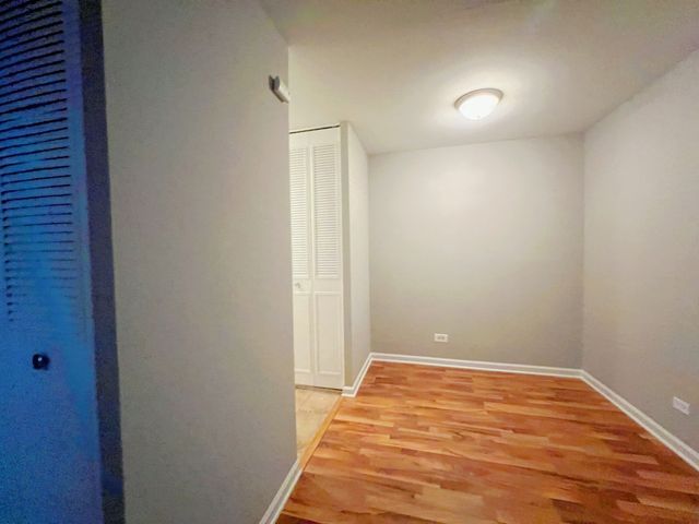 736 W Buena Avenue 208, Chicago, IL 60613