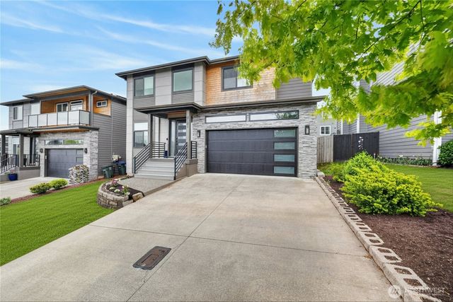 2131 Hearthstone Street, Ferndale, WA 98248