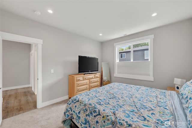2131 Hearthstone Street, Ferndale, WA 98248