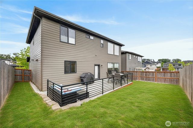 2131 Hearthstone Street, Ferndale, WA 98248