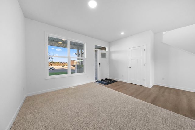 843 149th Lane NW, Andover, MN 55304