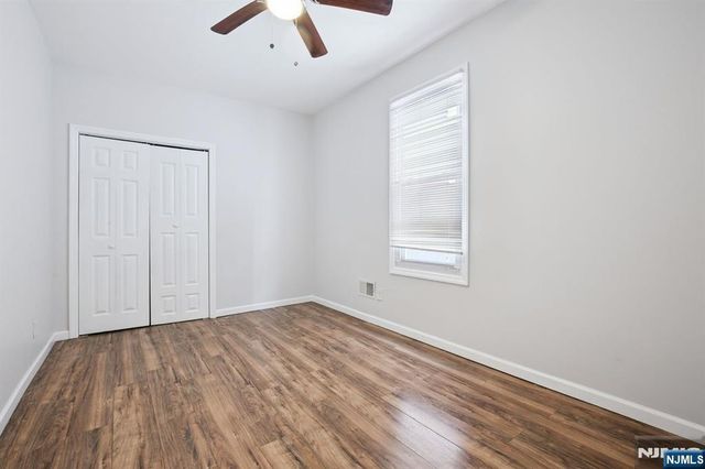 750 S 17th Street, Newark, NJ 07103