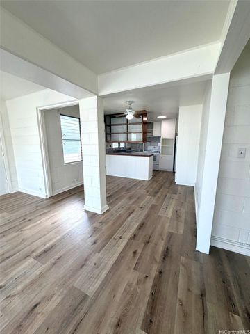 738 University Avenue 4, Honolulu, HI 96826