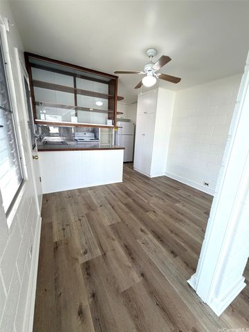 738 University Avenue 4, Honolulu, HI 96826