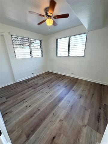 738 University Avenue 4, Honolulu, HI 96826