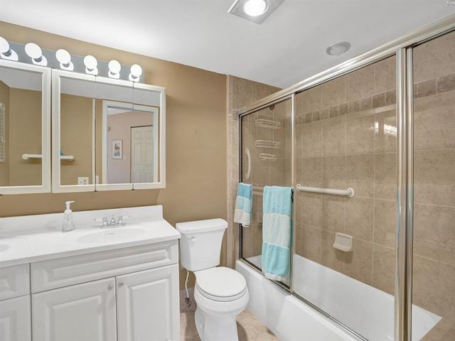 2003 Granada Drive C4, Coconut Creek, FL 33066