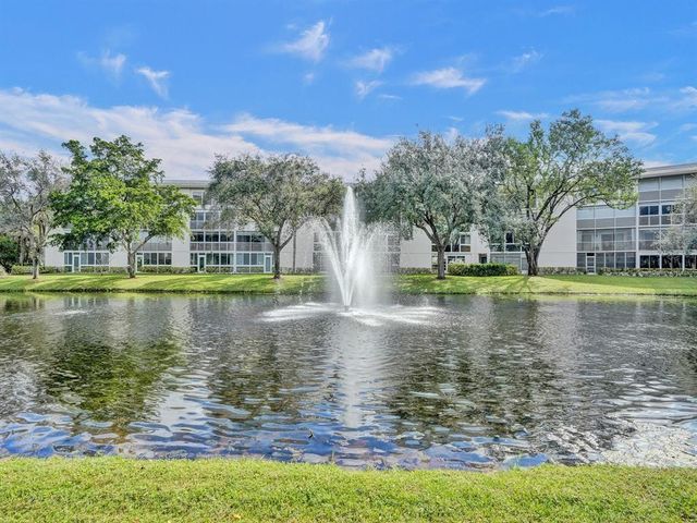 2003 Granada Drive C4, Coconut Creek, FL 33066