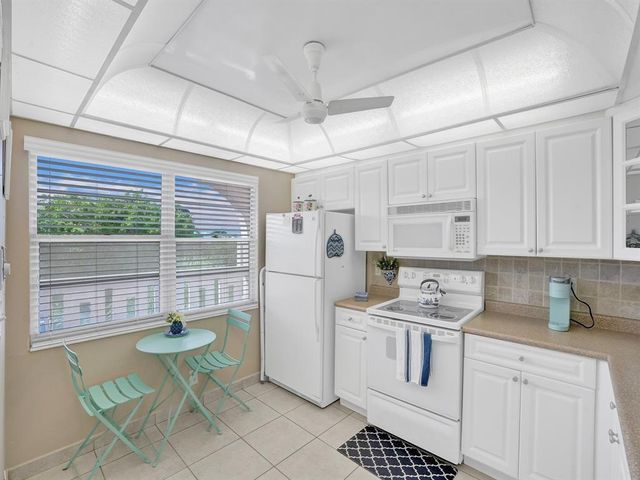 2003 Granada Drive C4, Coconut Creek, FL 33066