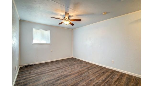 208 Miller Street, Mount Vernon, TX 75457