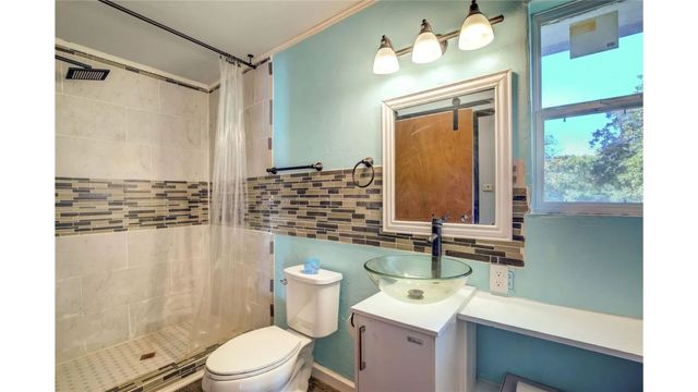 208 Miller Street, Mount Vernon, TX 75457