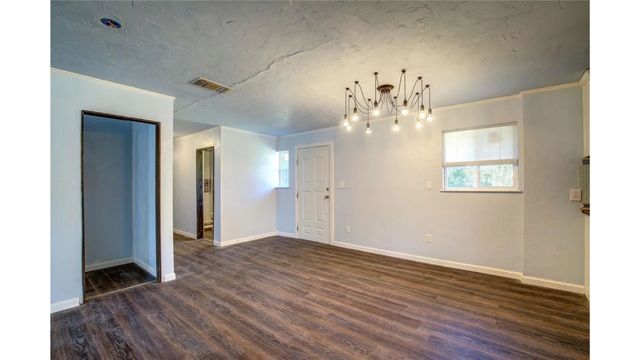 208 Miller Street, Mount Vernon, TX 75457