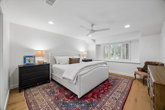 2706 Fontana Drive, Houston, TX 77043