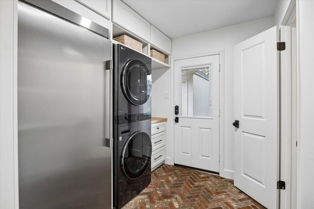 2706 Fontana Drive, Houston, TX 77043