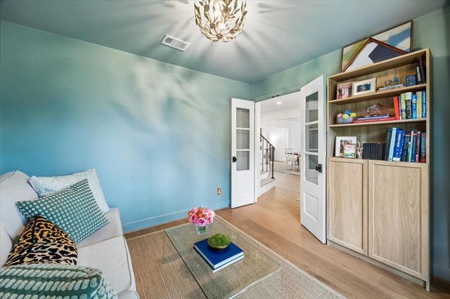 2706 Fontana Drive, Houston, TX 77043