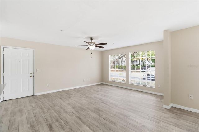 995 NORTHERN DANCER WAY 105, Casselberry, FL 32707