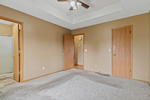 5661 S Dayton Avenue, Springfield, MO 65810