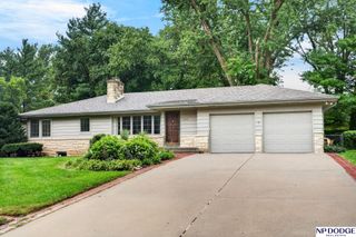 814 S 92nd Street, Omaha, NE 68114