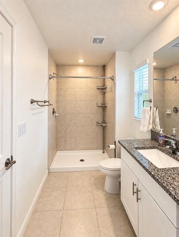 8212 CRESCENT OAKS DRIVE, New Port Richey, FL 34655