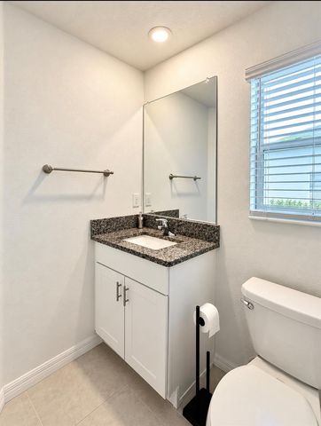 8212 CRESCENT OAKS DRIVE, New Port Richey, FL 34655
