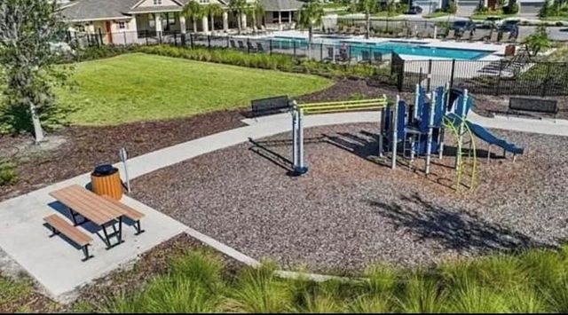 8212 CRESCENT OAKS DRIVE, New Port Richey, FL 34655