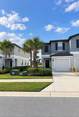 8212 CRESCENT OAKS DRIVE, New Port Richey, FL 34655