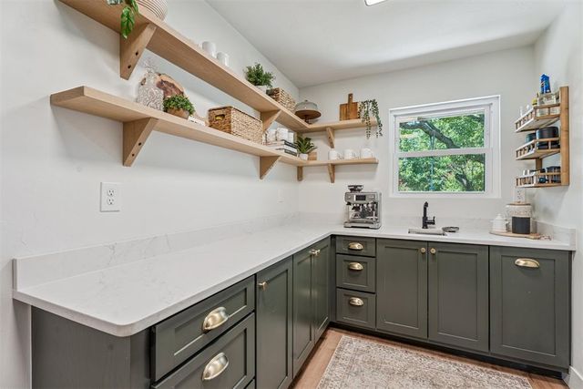 1909 Wren Court, Edmond, OK 73034