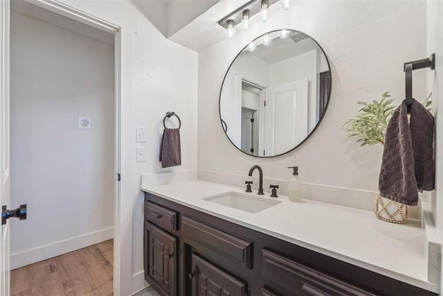 1909 Wren Court, Edmond, OK 73034