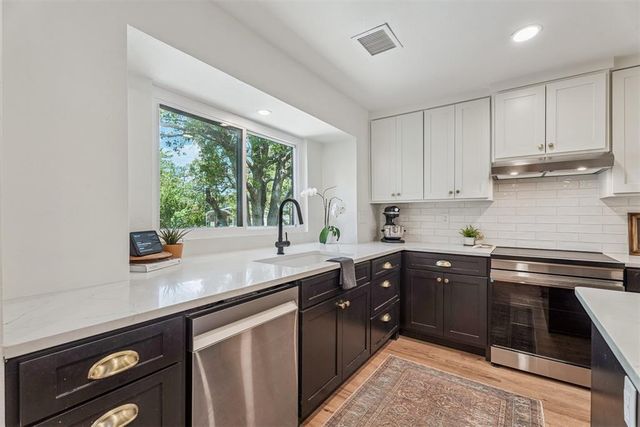 1909 Wren Court, Edmond, OK 73034