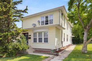 415 Fremont Street, Lemont, IL 60439