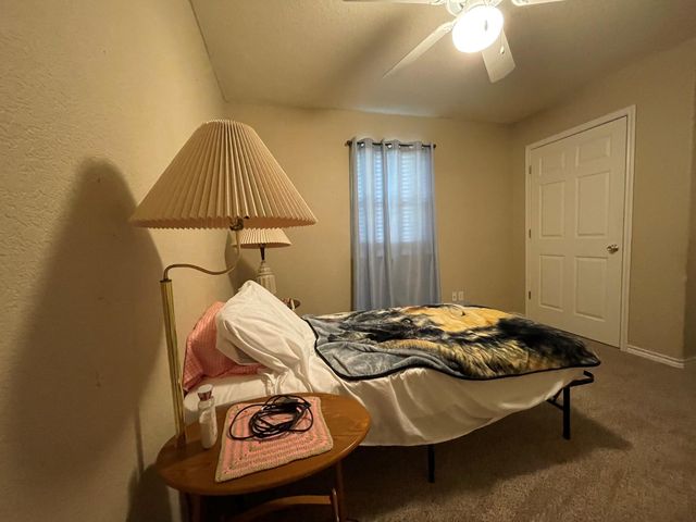 652 Pecan LN, Cottonwood Shores, TX 78657