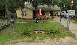 652 Pecan LN, Cottonwood Shores, TX 78657