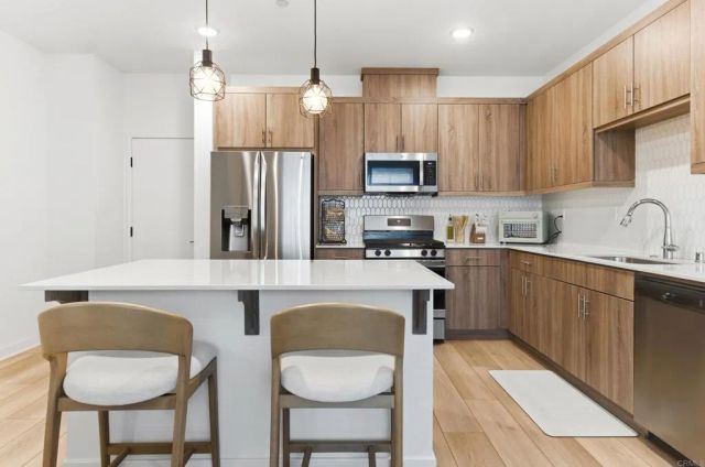 35172 Rangpur Lane, Fallbrook, CA 92028