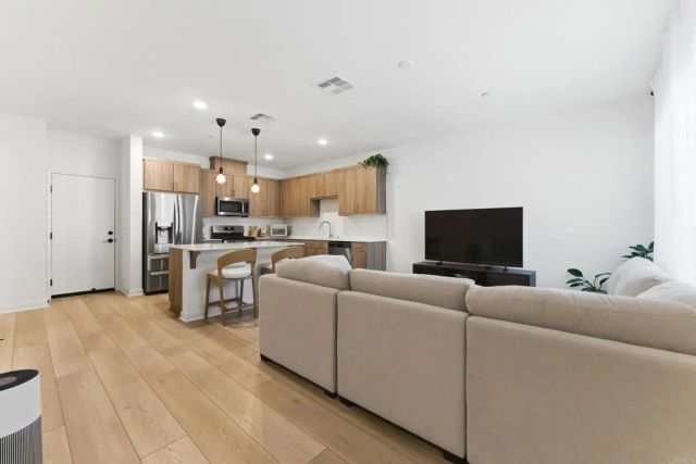 35172 Rangpur Lane, Fallbrook, CA 92028