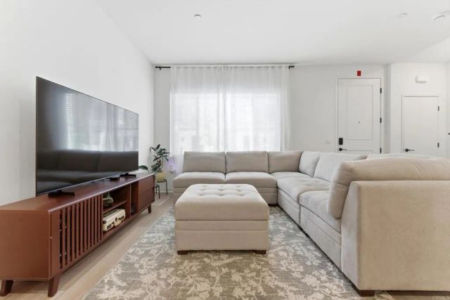 35172 Rangpur Lane, Fallbrook, CA 92028