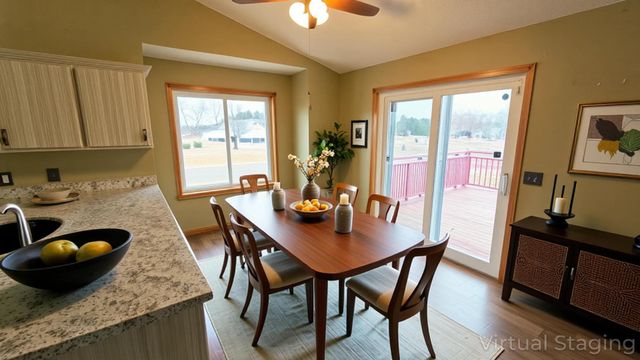 40566 Golden Avenue, North Branch, MN 55056