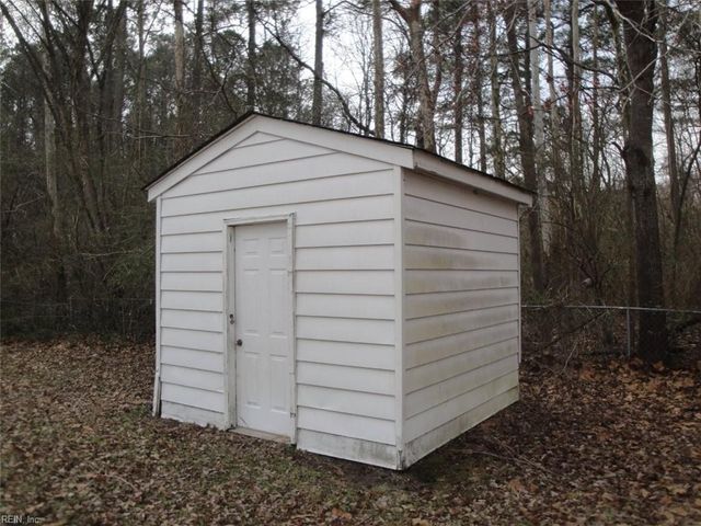 1304 Shelton CT, Suffolk, VA 23434