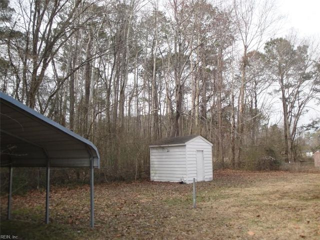 1304 Shelton CT, Suffolk, VA 23434