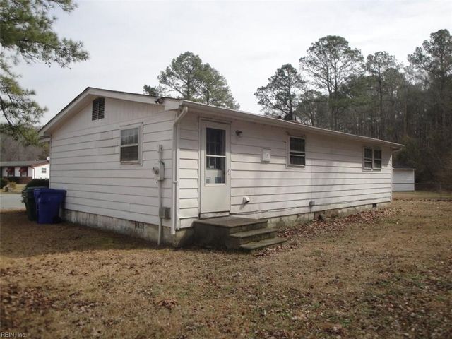 1304 Shelton CT, Suffolk, VA 23434